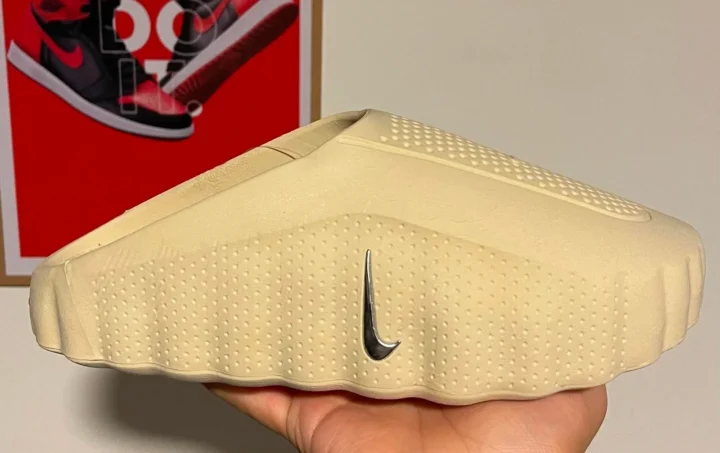 Nike Mule Beige, vista 1.